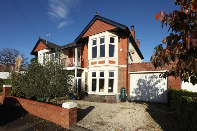 2 Highfield Rd 7466.JPG