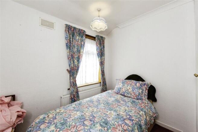 3 bed Terraced for sale Image 6