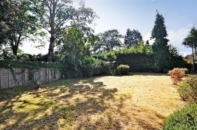 Rear Garden6