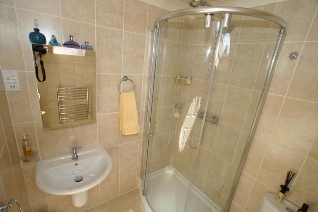 Family Shower Room