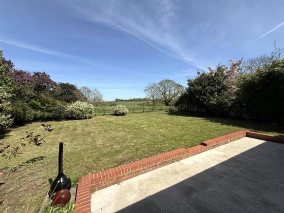 Garden and Outlook