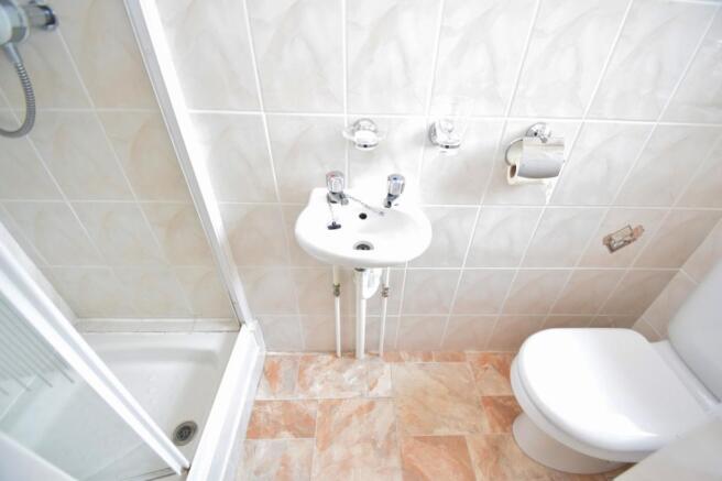 9 shower room