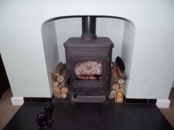 LOG BURNER 