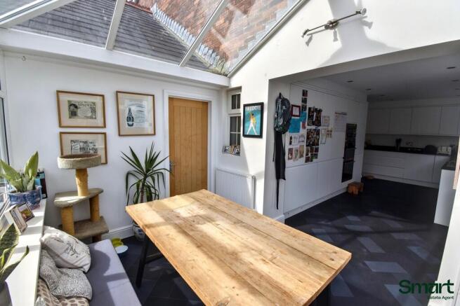 Vestry Drive, Exeter photo 4