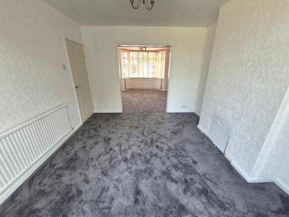 Dining Room to Lounge