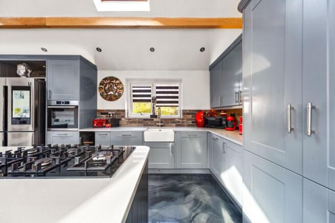 7 bed Barn Conversion for sale Image 6