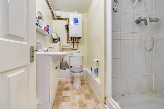 En-suite shower room