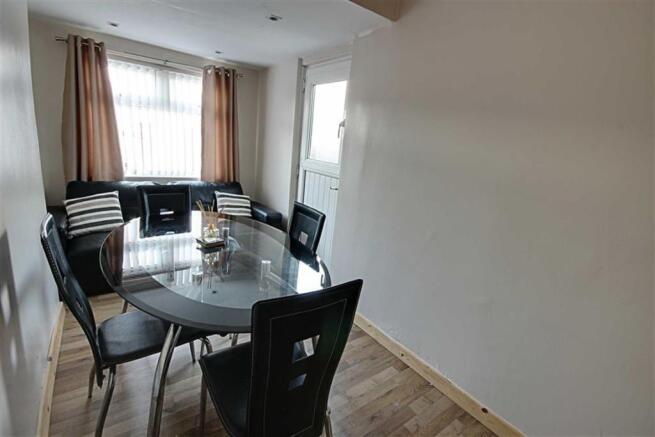 Dining Area / Hallway