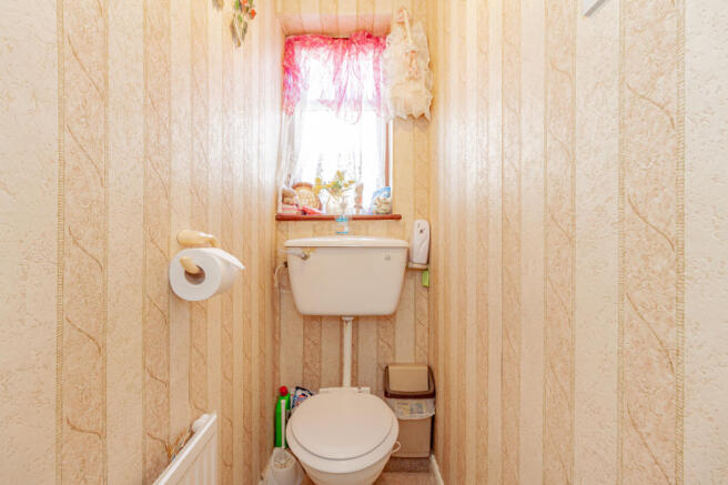 Toliet