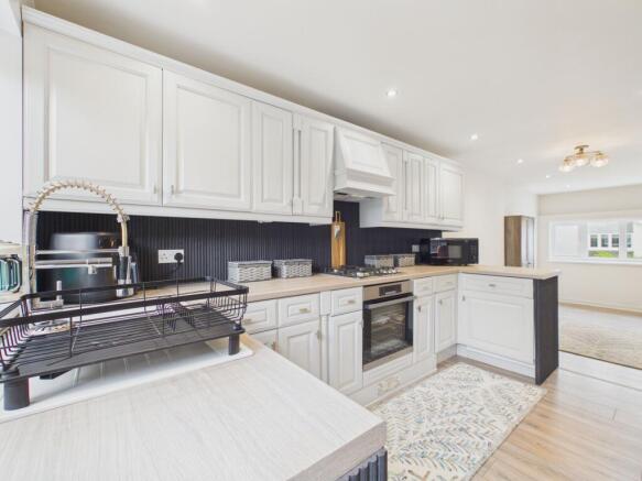 Kitchen & Family
