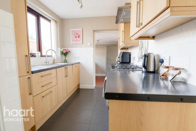The Boulevard, Edenthorpe, Doncaster photo 3