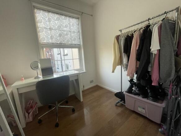 2 bed Terraced for sale Image 7