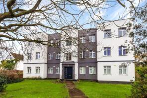 3, Park Mansions, Park Road, Hampton Hill TW12 1HT