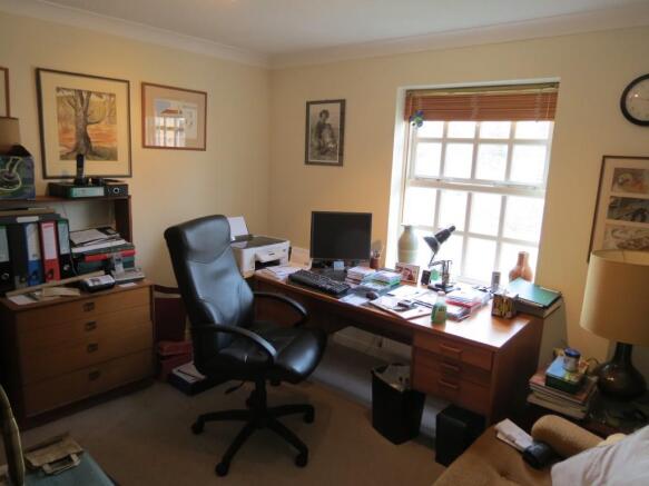 Photo 11