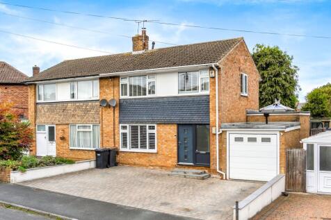Olive Walk, Harrogate, HG1