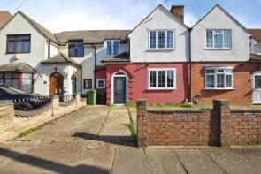 102, Willow Street, Romford RM7 7LB
