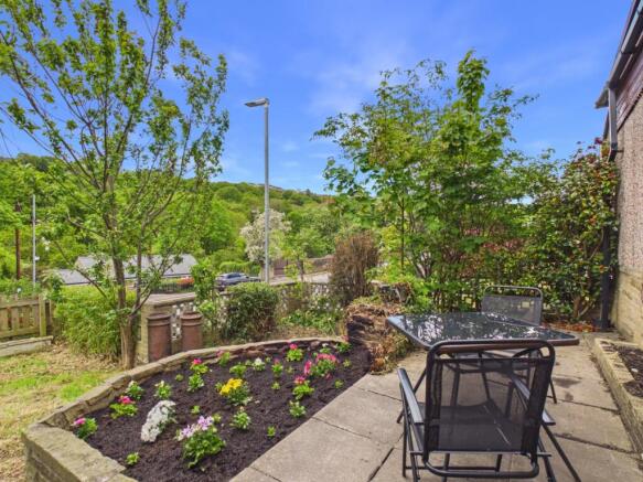 3 bed Semi-Detached for sale Image 9