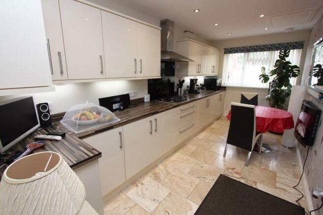Kitchen/Breakf...