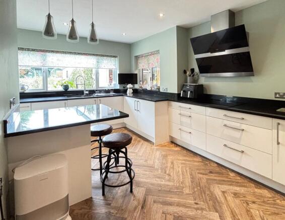 Kitchen1