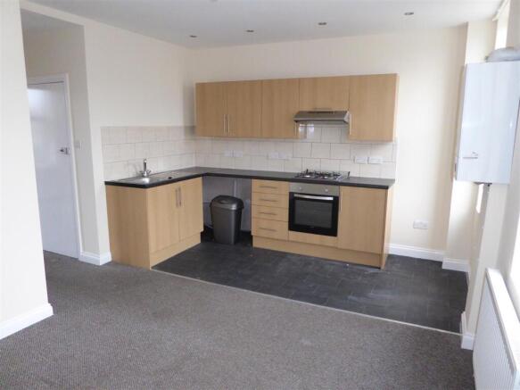 Lounge / Kitchen