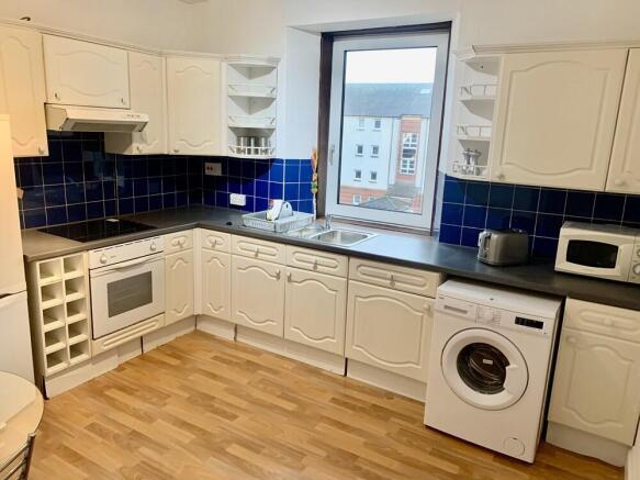 Dining kitchen