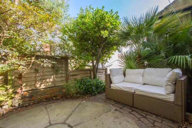 garden 3.jpg