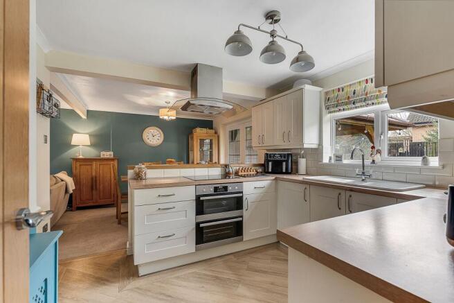 Lounge / Diner / Kitchen