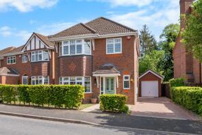 146, Royal Worcester Crescent, Bromsgrove B60 2TR