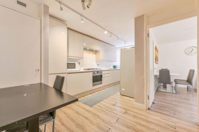 Gloucester Court, Copley Close, Hanwell, London, W7 photo 4