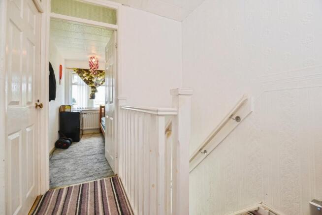 3 bed Semi-Detached for sale Image 10