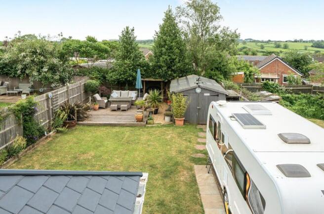27 Ashby Road