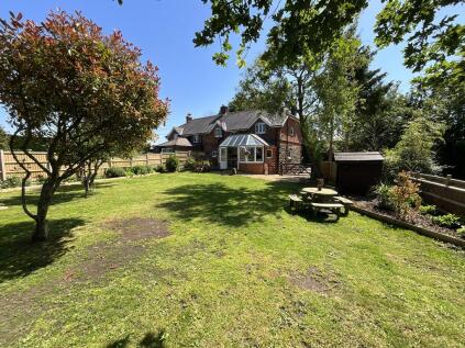 Hurn, Christchurch