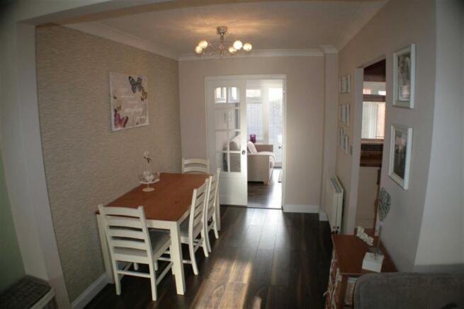 DINING AREA: