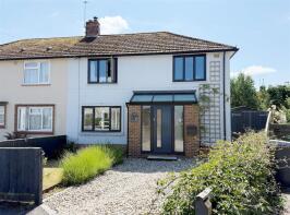 6, Hill Close, Newbury RG14 6HH