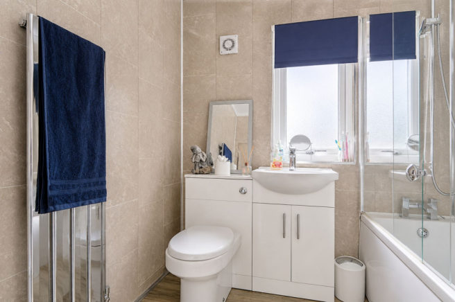 2 bed Semi-Detached for sale Image 9