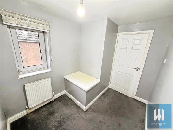 3 bed Semi-Detached to rent Image 12