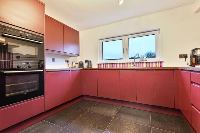 Breakfasting Kitchen