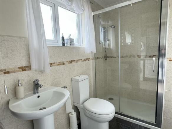 Ground Floor Shower