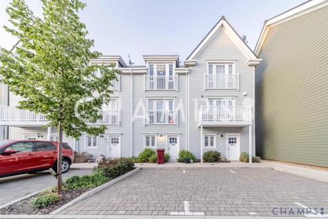 Maine Street, Green Park Village, Reading, RG2