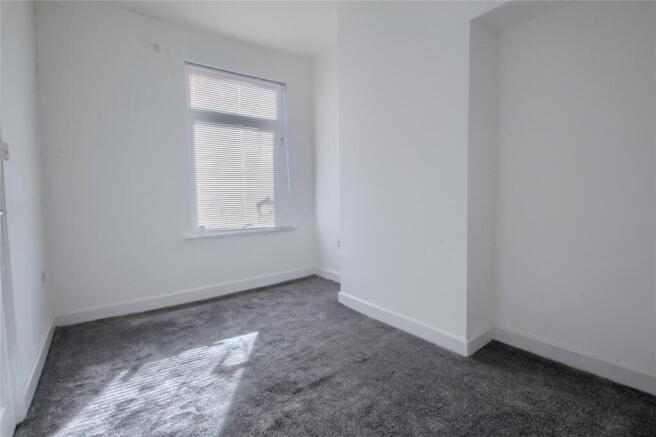 3 bed Terraced for sale Image 10