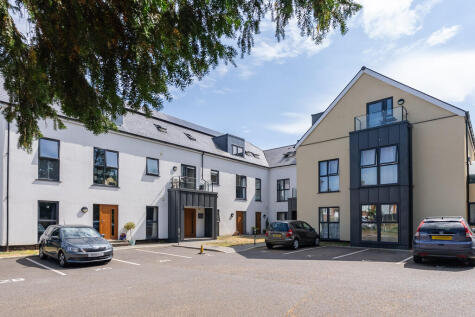 Box Hill Apartments, Chalkpit Lane