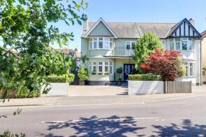42, Eastwood Road, Leigh-on-sea SS9 3AB