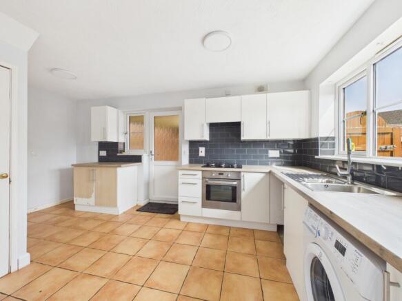 3. CAM04922G0-PR0129-STILL010