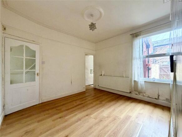 Royton Road, Waterloo, L22 photo 4