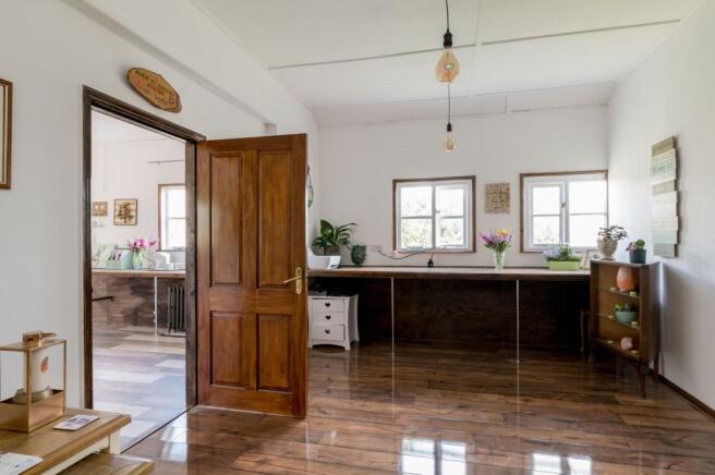 Garage/Annexe