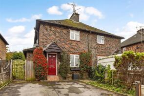 96, Greenfield Road, Farnham GU9 8TQ