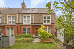 1, Dulwich Rise Gardens, London SE22 8LS