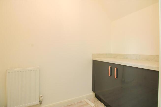 3 bed Detached for sale Image 6