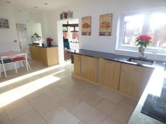 Kitchen diner