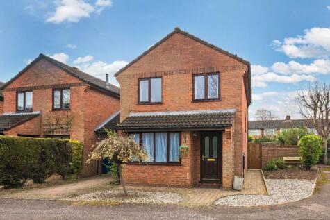 Whittingstall Avenue, Bedford